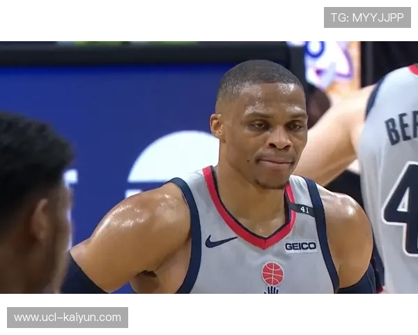 格林伍德逆足能力解析：双脚均衡成防守噩梦